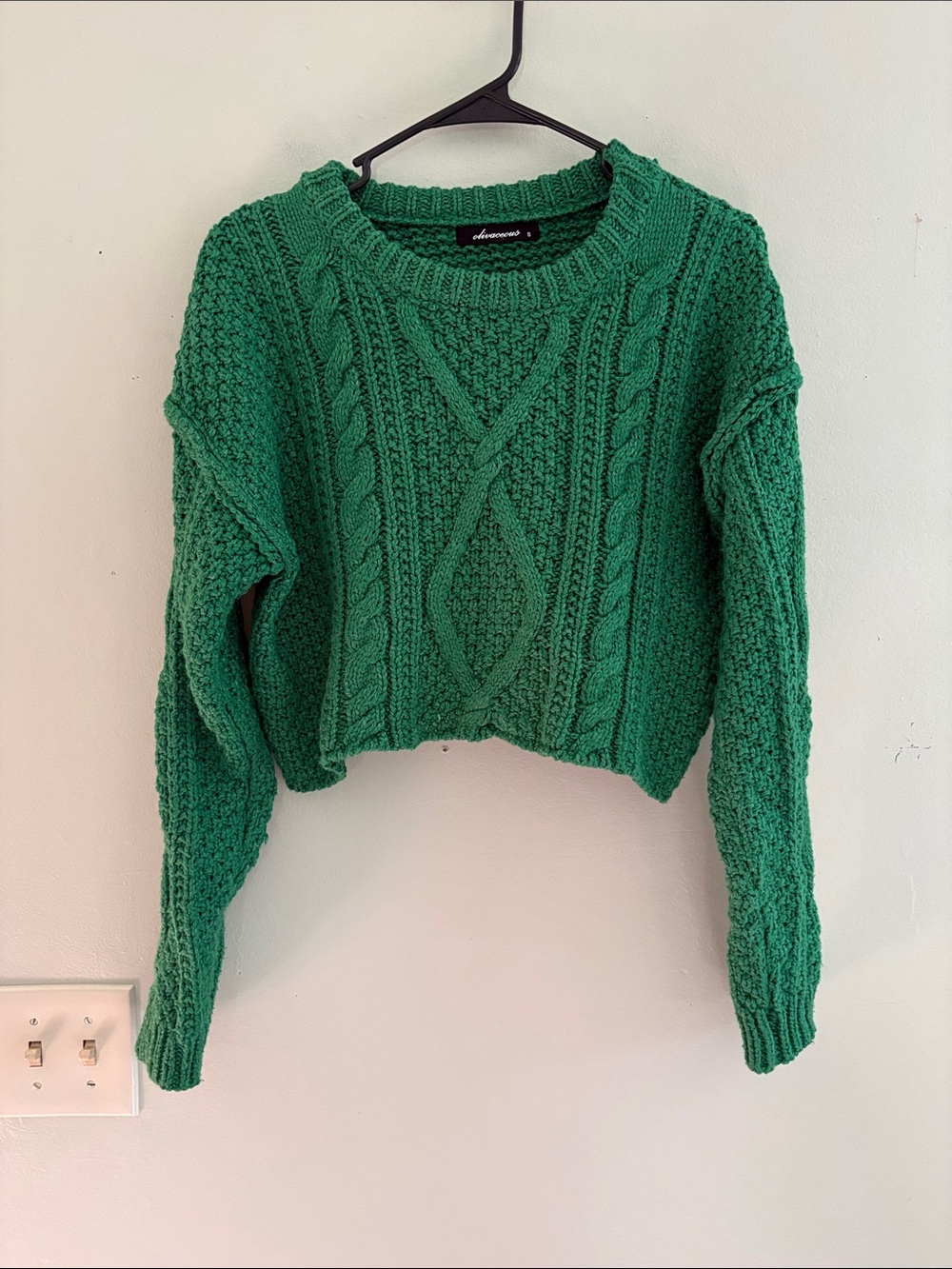 Olivacious Emerald Green Cable Knit Cropped Sweater S